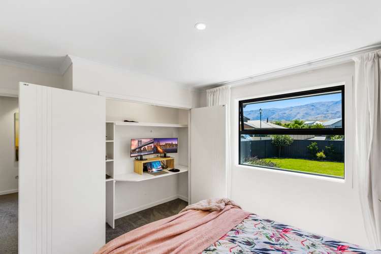 24 Ethereal Crescent Cromwell_20