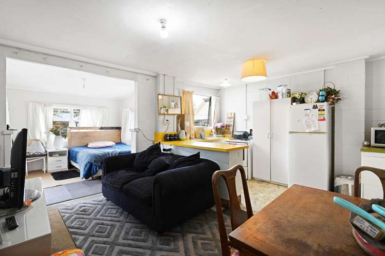 18 & 18a Dermont Street Bader_12