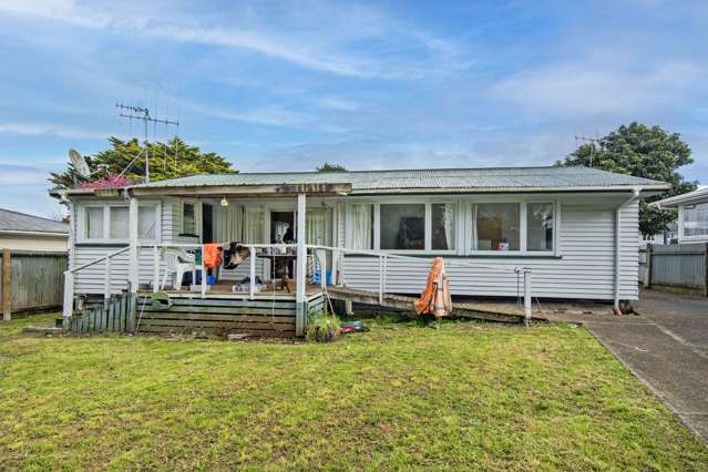 8 Holmes Avenue Otangarei_4