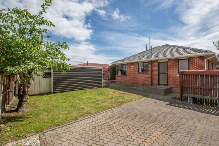 50 Dunstan Crescent Hornby_11