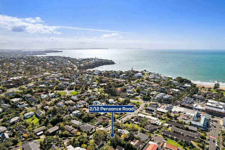 2/12 Penzance Road Mairangi Bay_31
