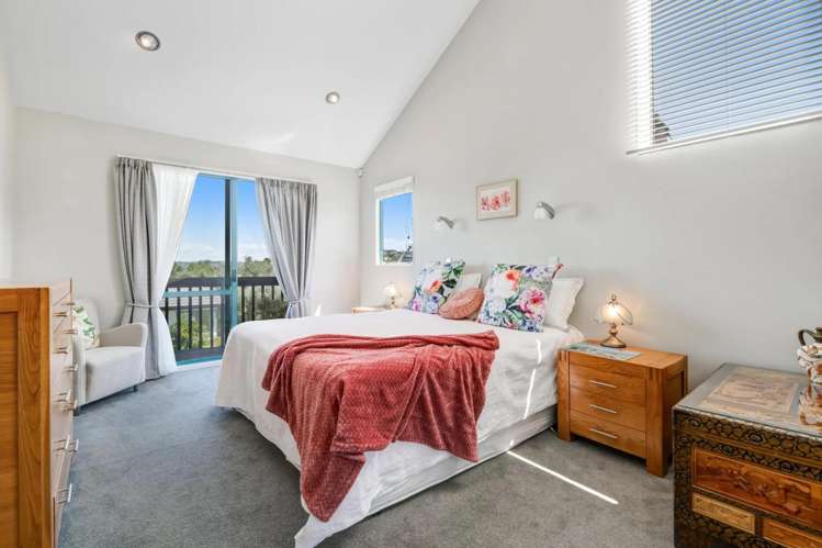 12 Ascot Way Orewa_11