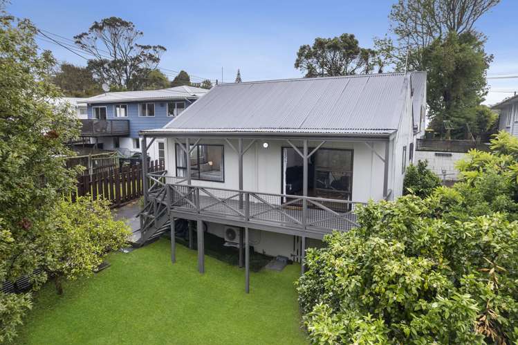 2/27 Aeroview Drive Beach Haven_16