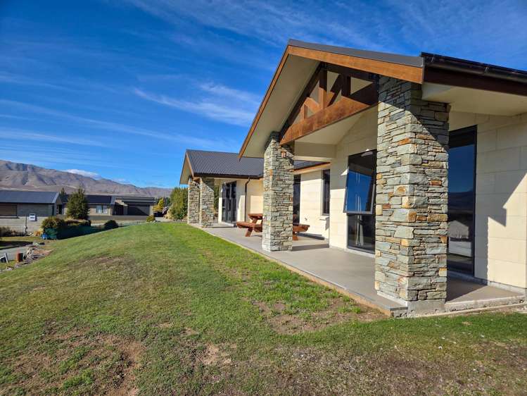 2 Walter Black Place Lake Tekapo_11