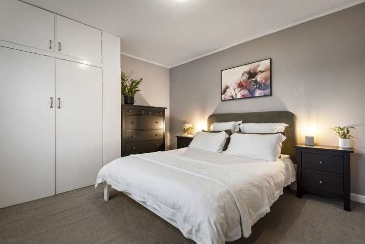 25 Mewburn Avenue Mount Eden_15