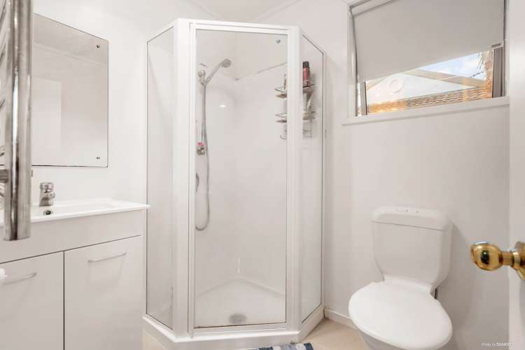 15 Clover Drive Henderson_11