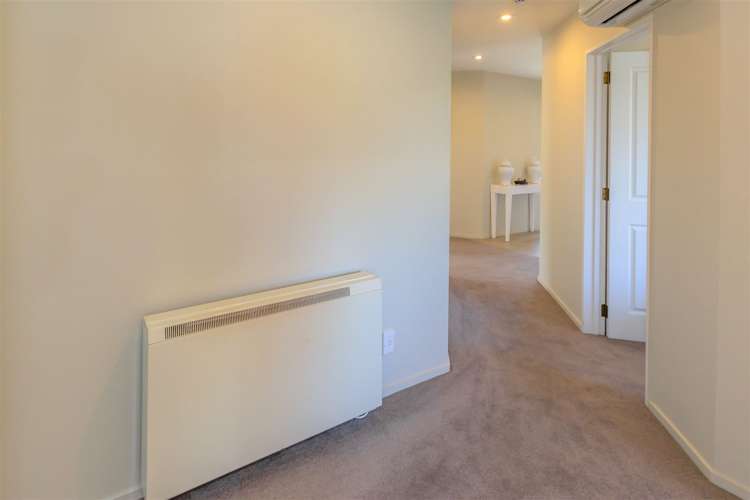 90 Roydon Drive Templeton_30