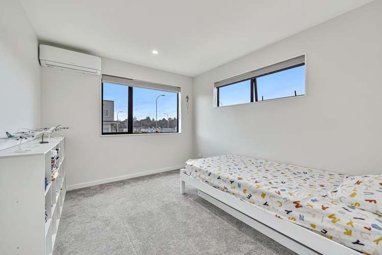 2 Laquinta Place Flat Bush_17