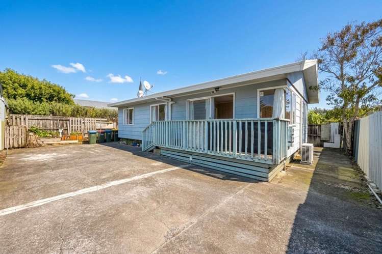 3/9 Robertson Road_0