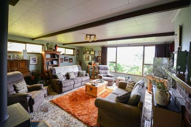 13 Calder Street Owaka_10