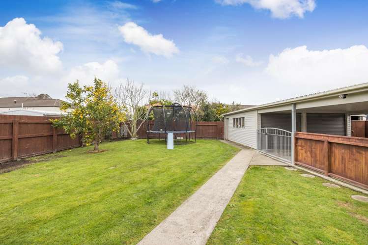 5 Cedar Grove Highbury_15