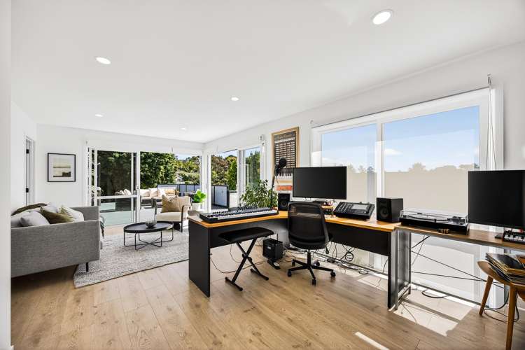 6 Blacks Road Greenhithe_11