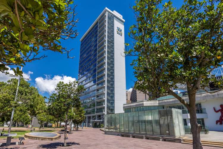 1206/1 Greys Avenue City Centre_9