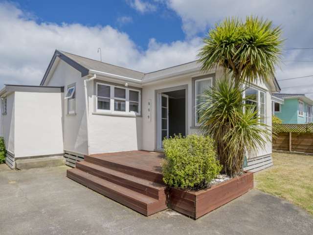 18 Mahana Road Paraparaumu Beach_1