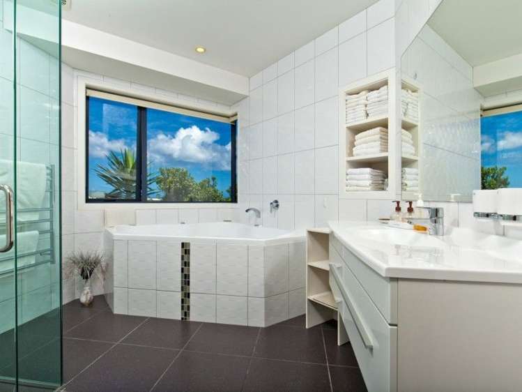 113a Constable Road Muriwai_15