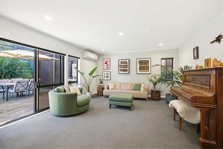 11 Ramphal Terrace Khandallah_18