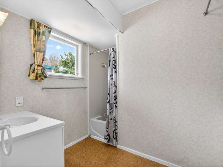 5 Brind Road Russell_12