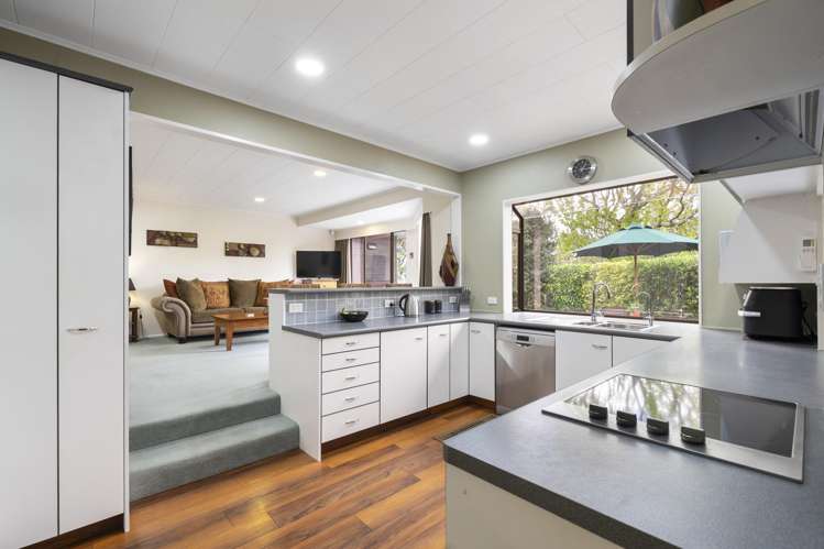 18 Clifton Terrace Fitzherbert_1