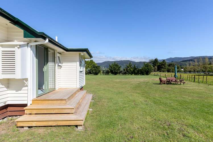 41 Boundary Road Featherston_3