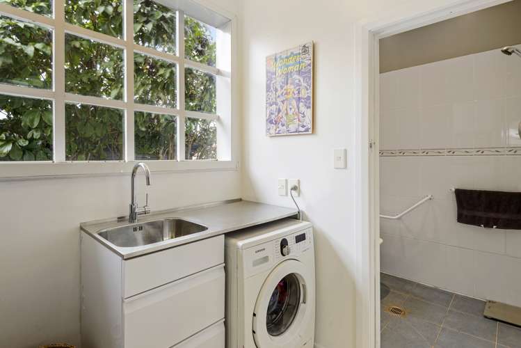 5 Webb Street Merivale_18