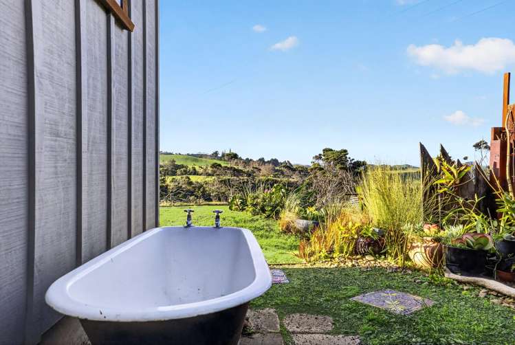 2760 South Head Road, South Head Helensville_42