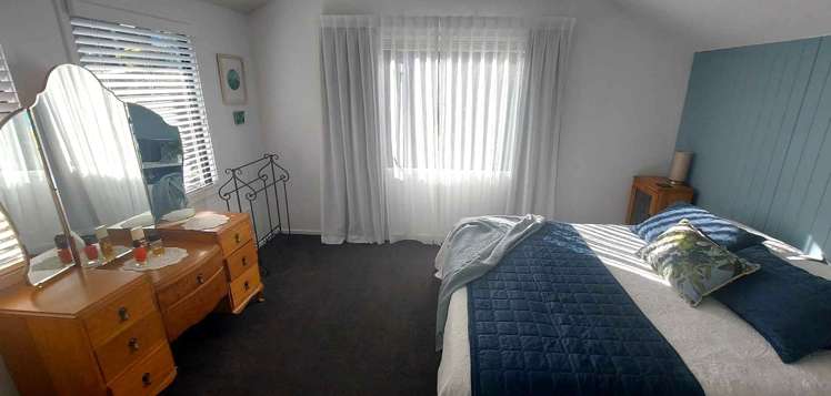 49 Head Street Sumner_2