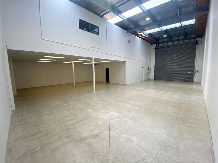 B/20 Cain Road Penrose_1