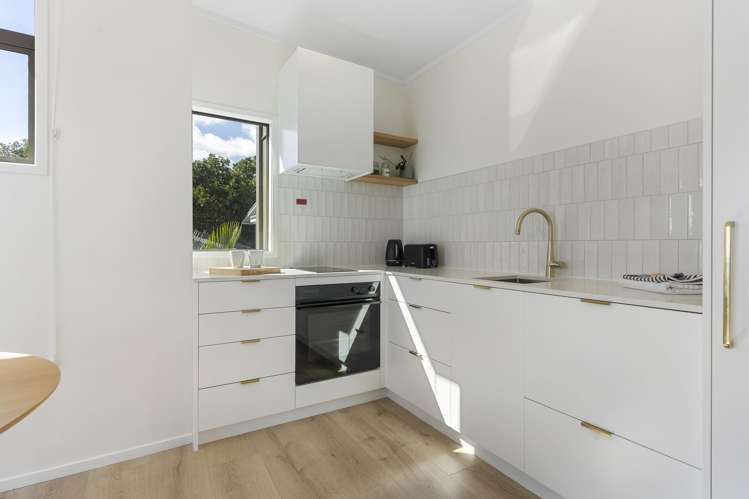 89A Torkar Road Clarks Beach_16