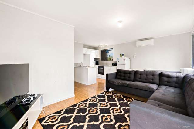 2/5 Martha Lane Manurewa_2