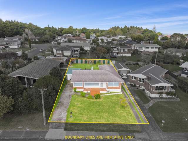 Mint Condition 3 Bed + 2 Bath & Large Backyard!