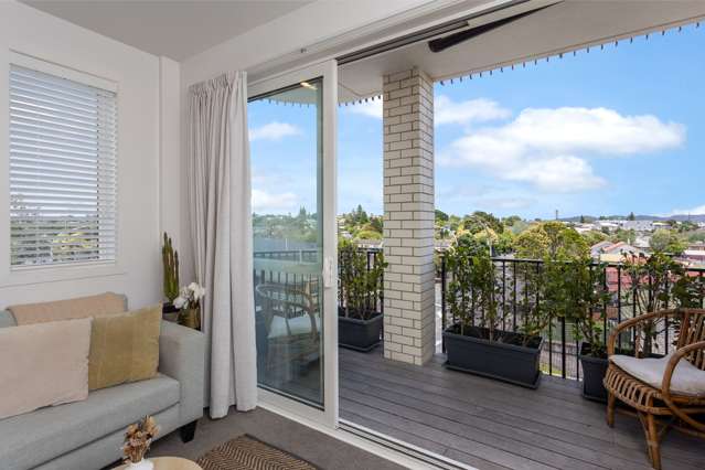 302/1c Soljak Place Mount Albert_4