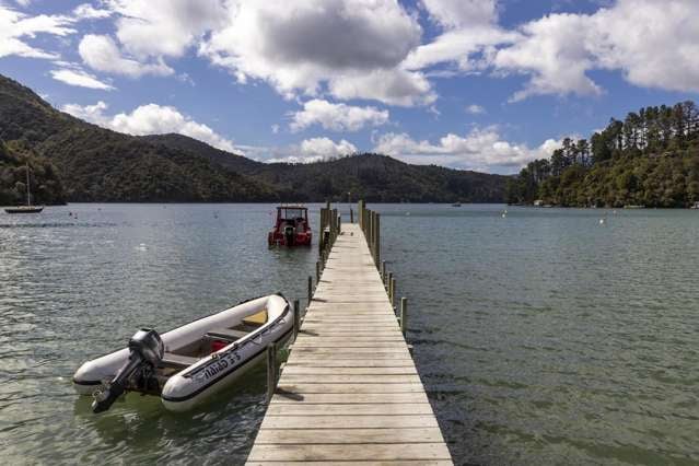 1 West Bay, Lochmara Bay Marlborough Sounds_3