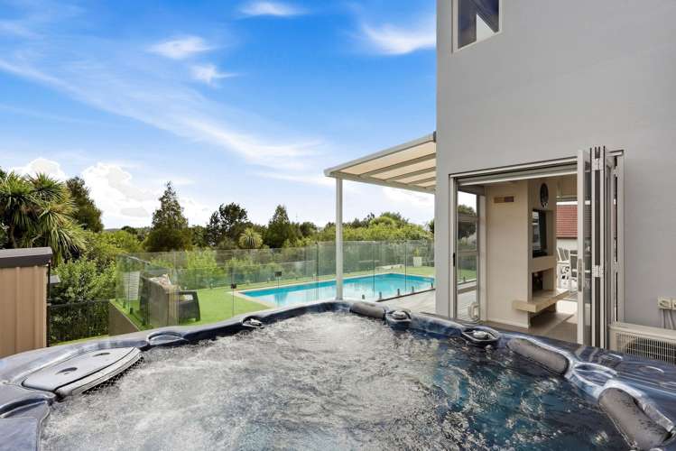 9 Corsica Way Karaka_32