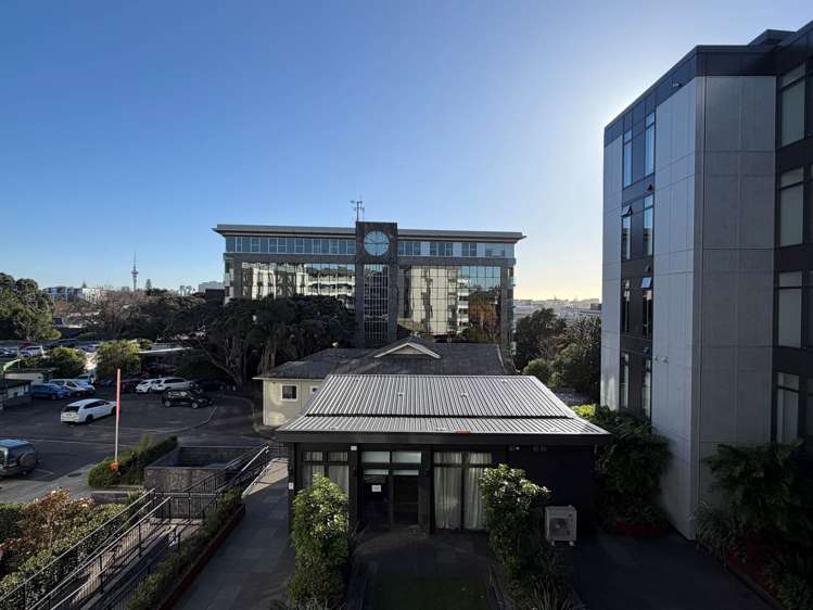 303/43B Gillies Avenue_4