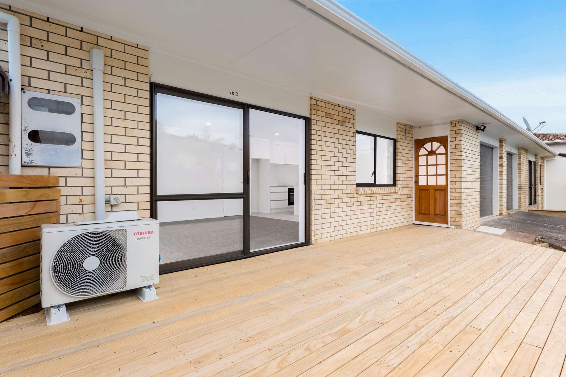 3/30 Trojan Crescent New Lynn_0