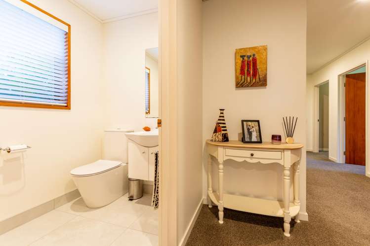 262 Pages Road Gleniti_9