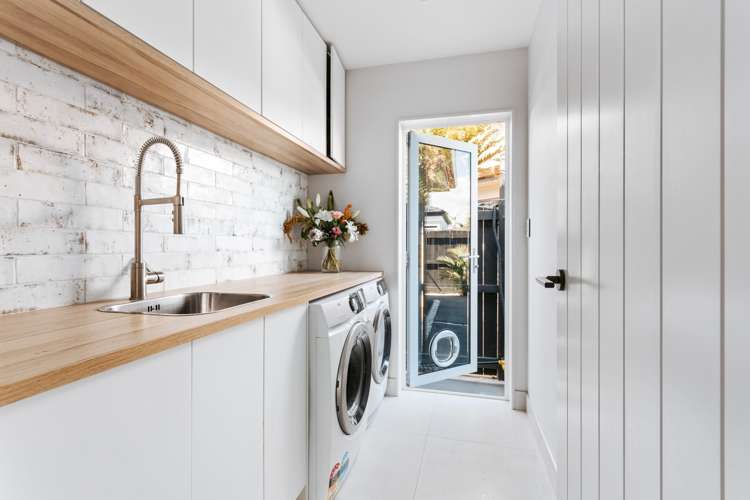 17 Mauritius Key Papamoa_25