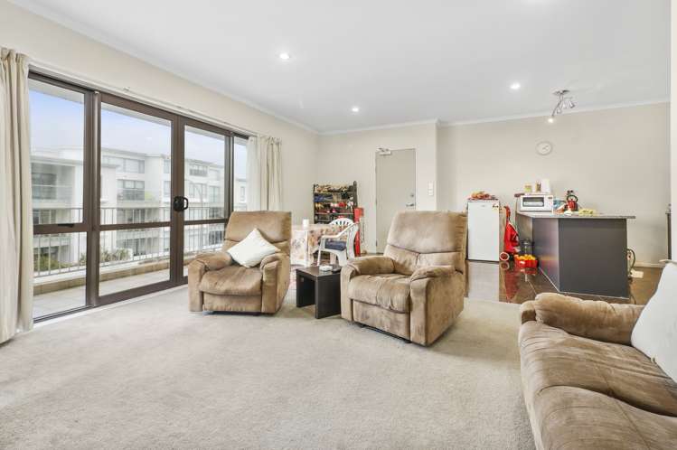 211/132 Stancombe Road Flat Bush_2