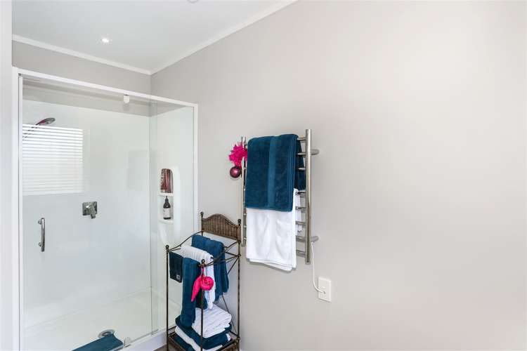 9 Jackson Place Pukekohe_11