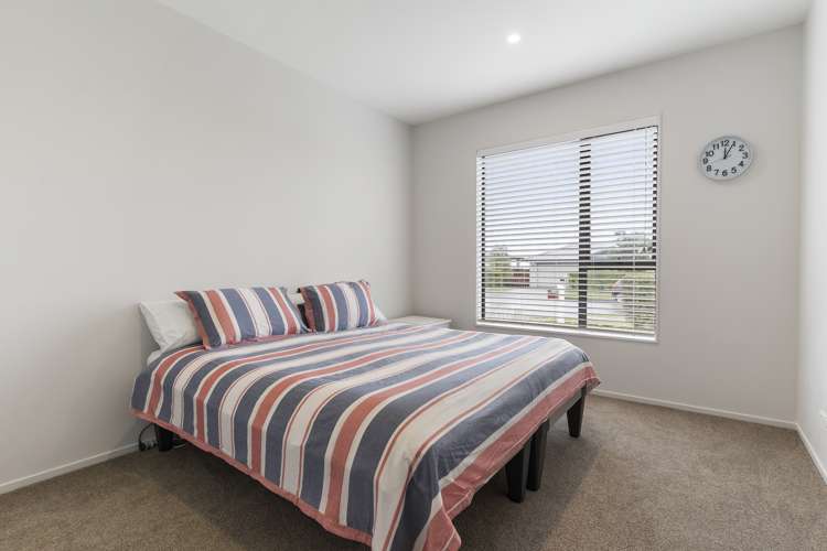 9 Karo Road Beachlands_19