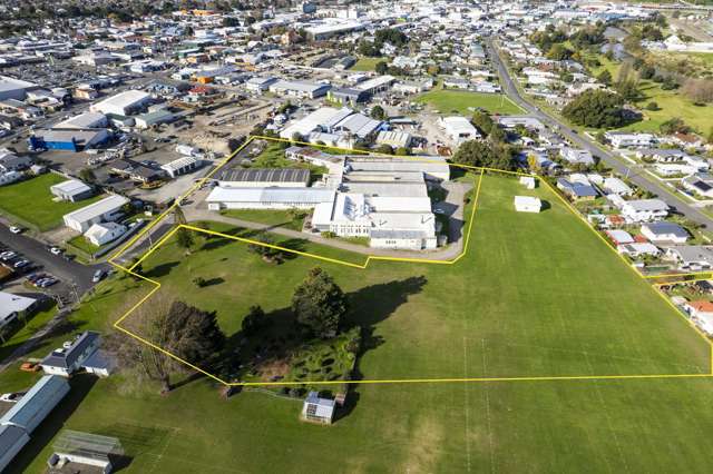 166 Disraeli Street Gisborne_1