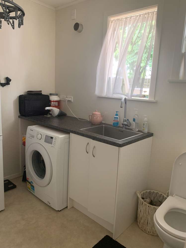 10 Burnham Road Waitakere_21