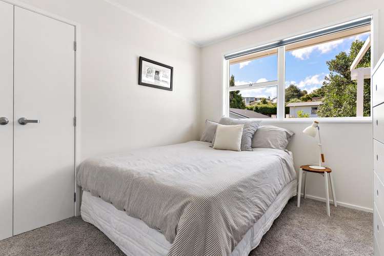 64 Blakeborough Drive Forrest Hill_14