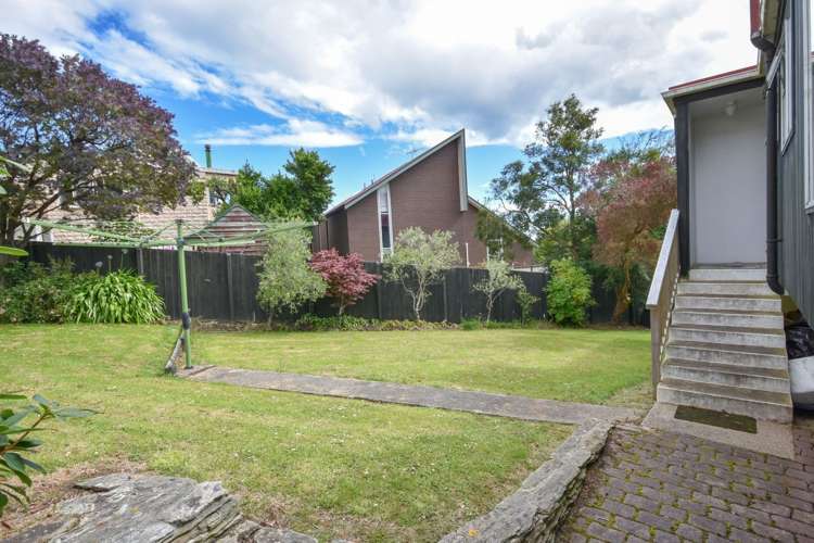 6 Botting Place Waverley_17