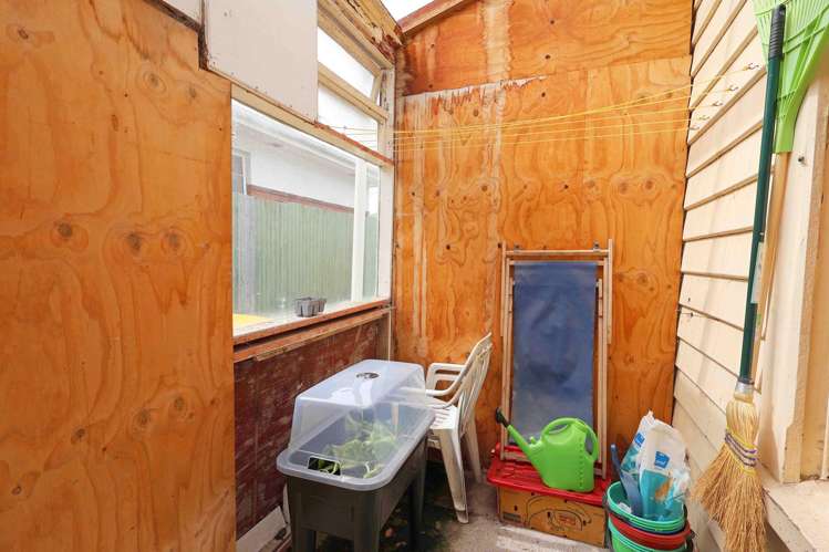 35 Queens Drive Richmond_15