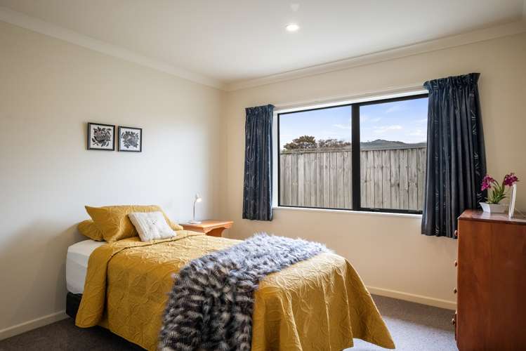 65 Quadrant Heights Paraparaumu_14