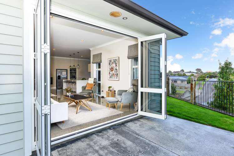 24 Petersburg Drive Flagstaff_11