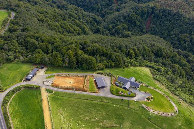 412 Pekanui Road Puketotara_7