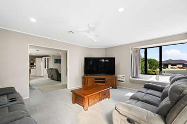 26 Bouverie Crescent_2