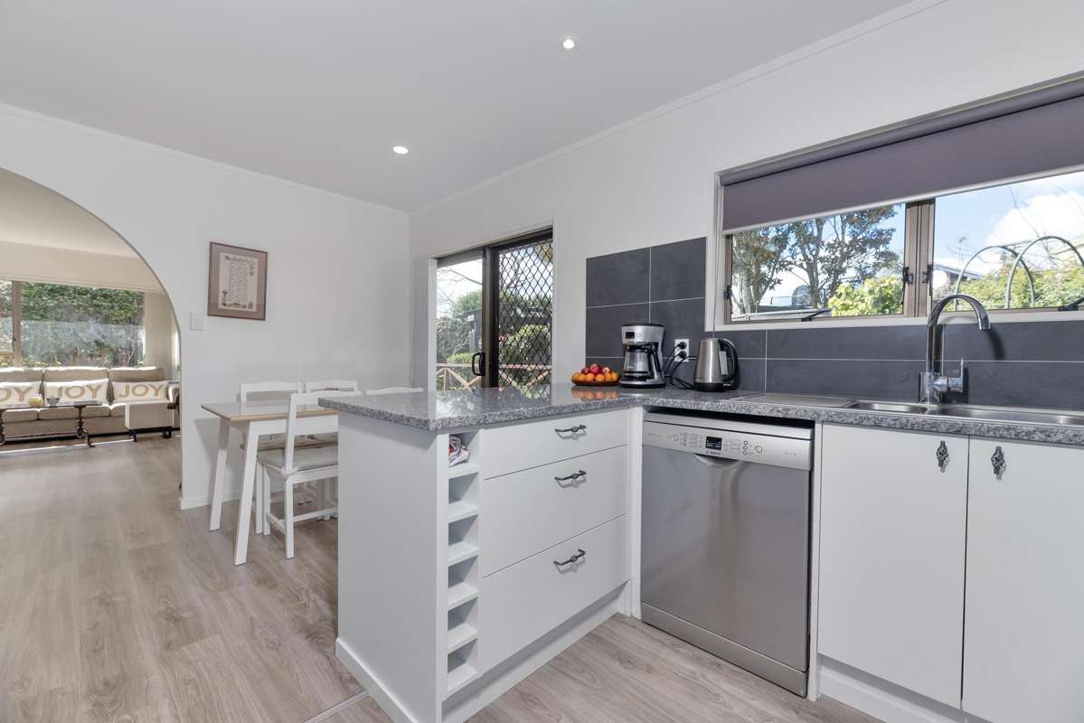2/168 Prince Regent Drive_4